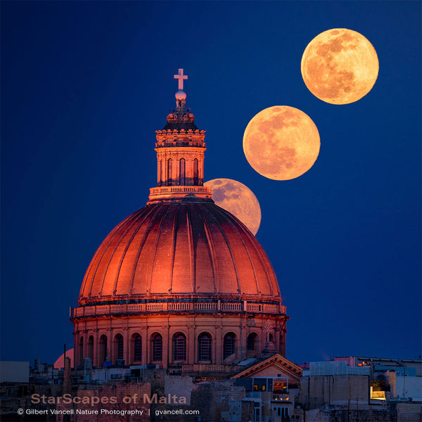 Moonrise Valletta