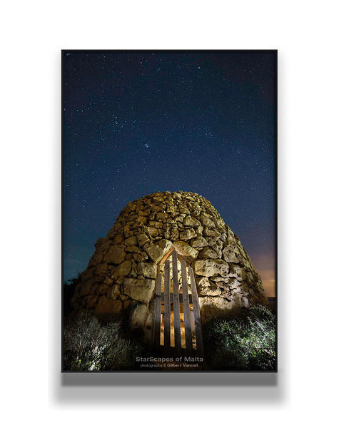 Girna with Wooden Gate