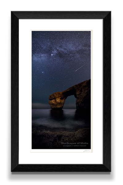 Perseid meteor over the Azure Window