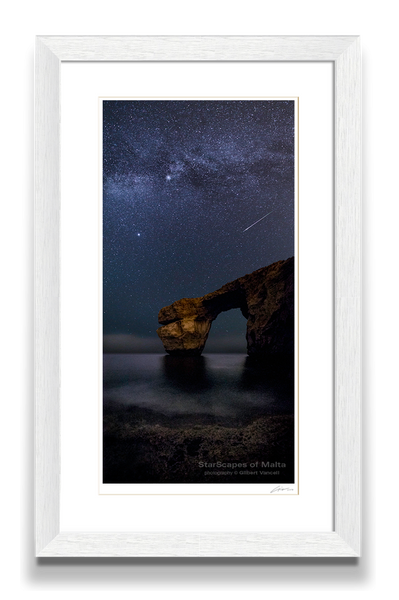 Perseid meteor over the Azure Window