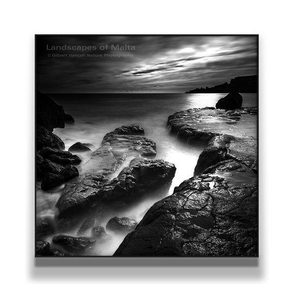 What stands still is revealed