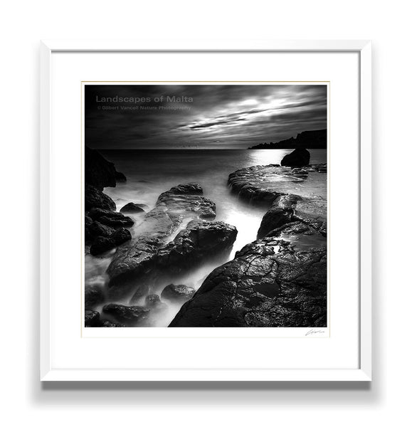 What stands still is revealed