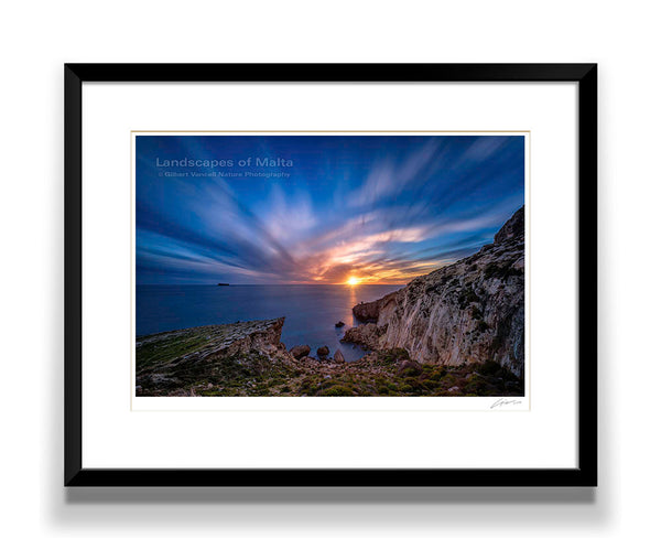 Sunset near Għar Lapsi