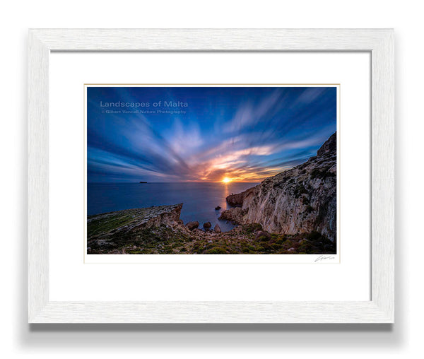 Sunset near Għar Lapsi