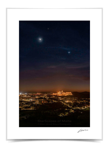 Moon, Mars & Venus triangle over the Cittadella