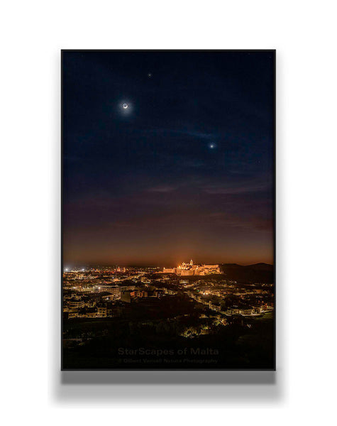 Moon, Mars & Venus triangle over the Cittadella