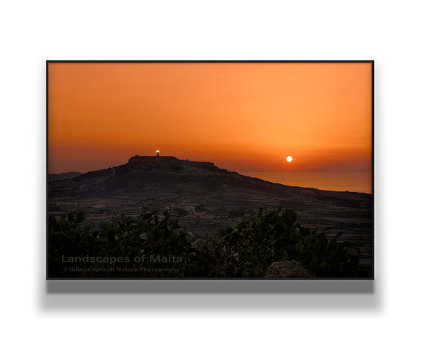 Ta' Ġurdan Lighthouse Sunset