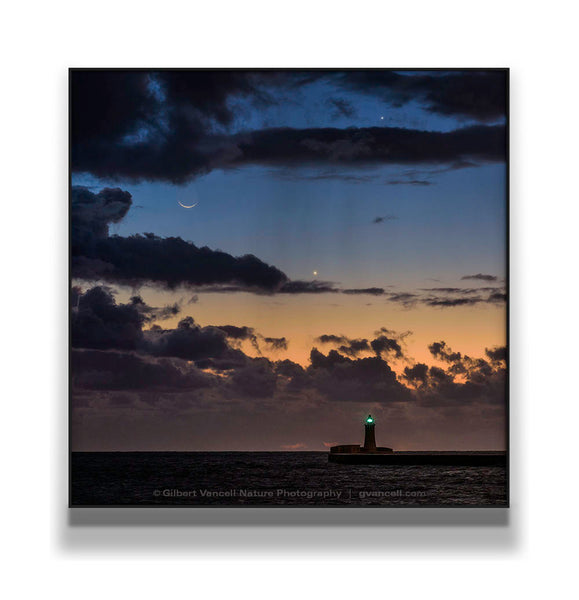 Moon, Jupiter and Venus over Valletta Lighthouse